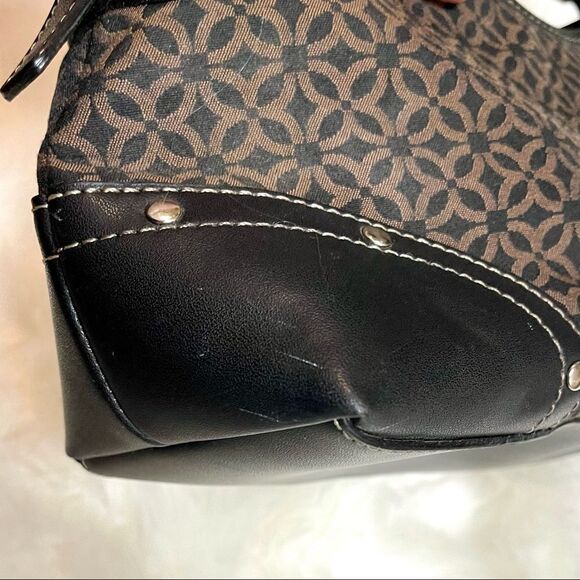 Relic by Fossil Signature Logo Buckle Satchel 113 - Picture 11 of 13